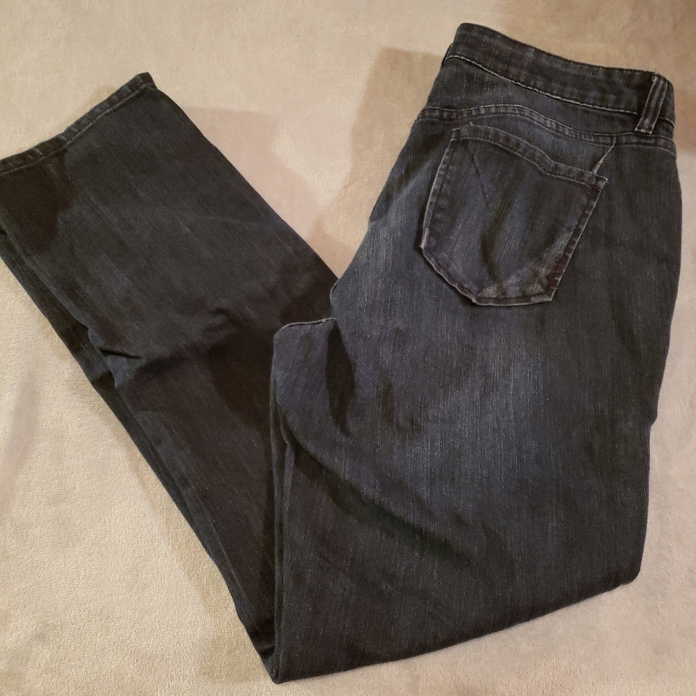 Daisy Fuentes capris sz 14
